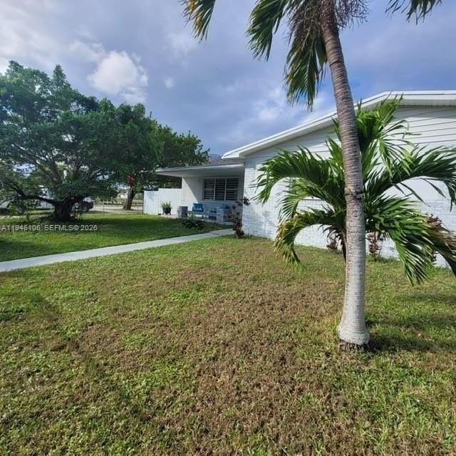 19930 Sw 118th Pl - Photo 4 of 37