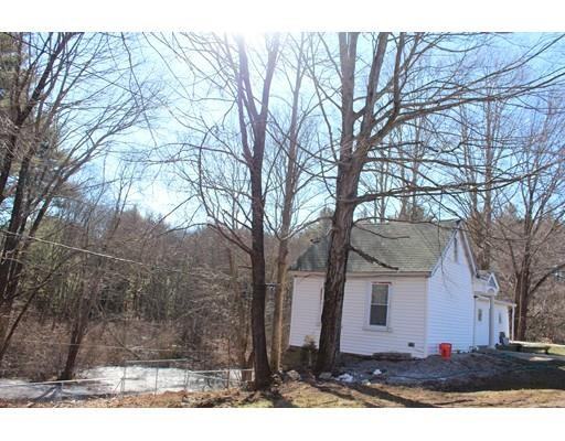 714 Circuit St #2 - Photo 2 of 11