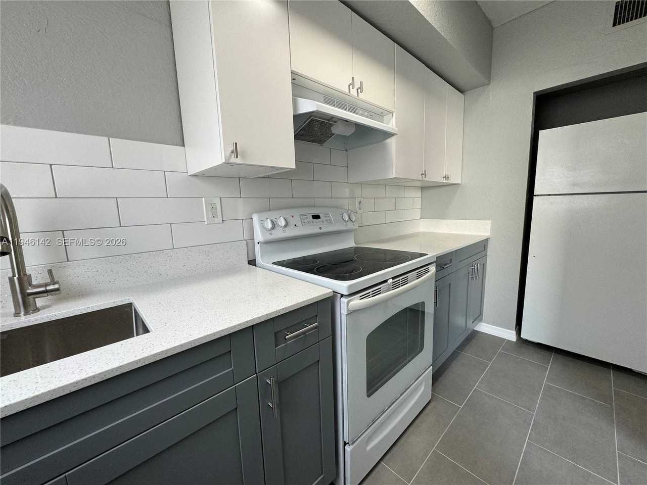 8444 Nw 4th Ave #8444 - Photo 3 of 20