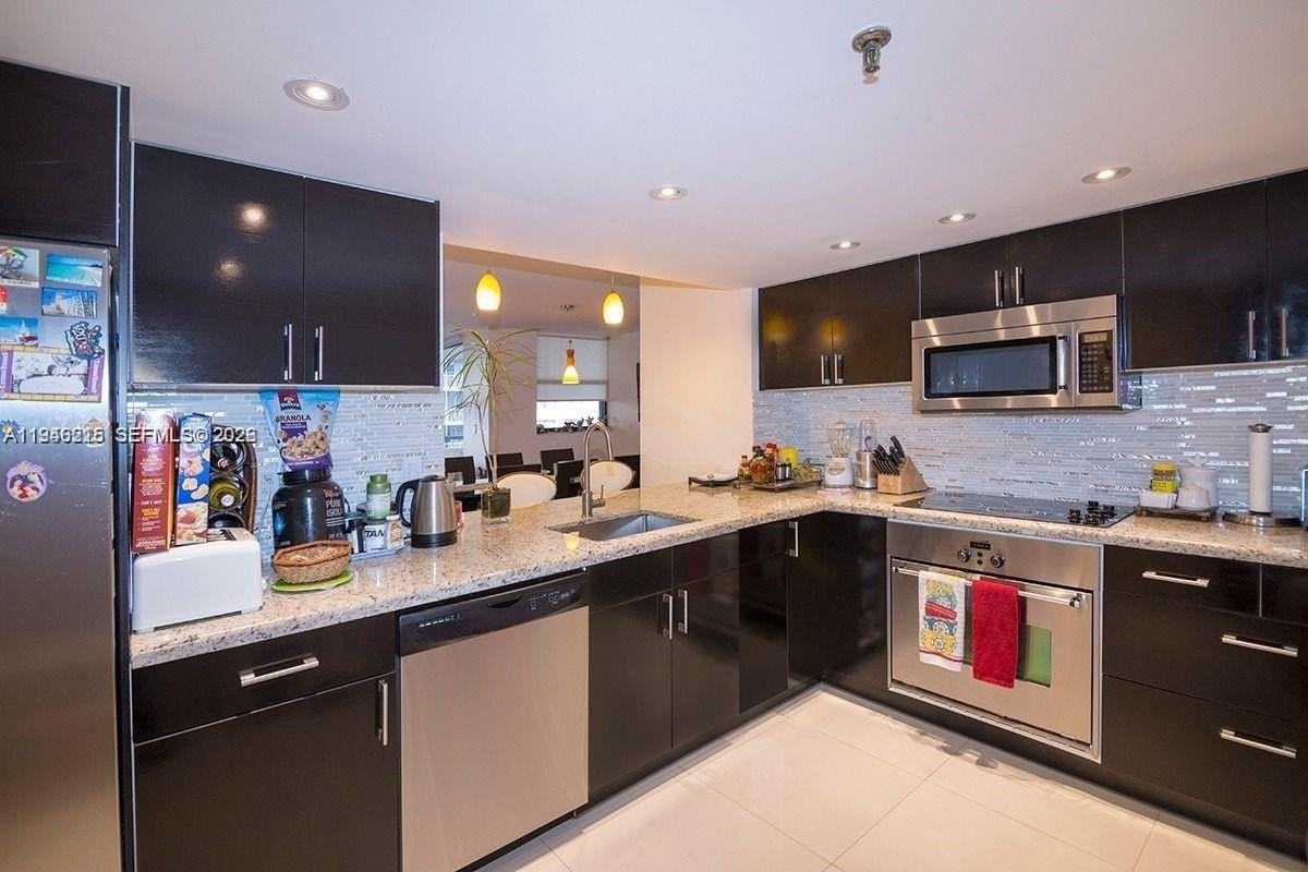 170 Ocean Lane Dr #702 - Photo 4 of 21