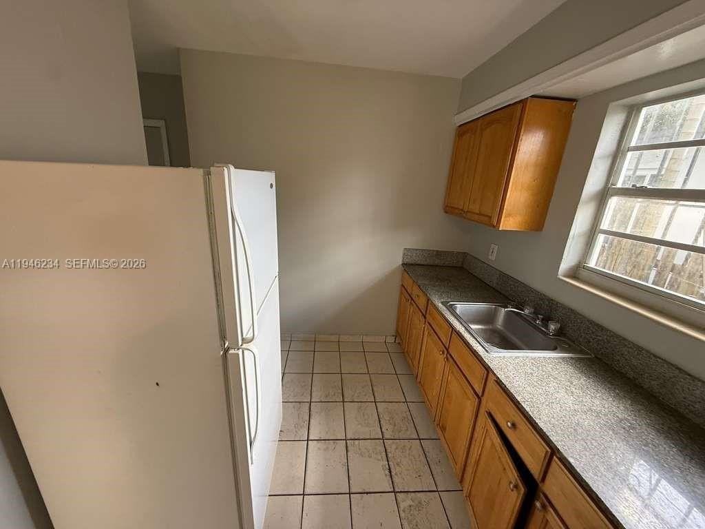 8201 Nw 5th Ct - Photo 4 of 13