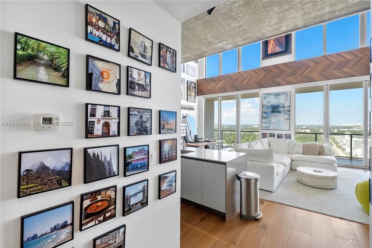 3470 E Coast Ave - Photo 3 of 50