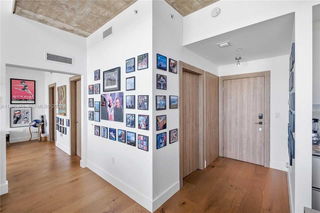 3470 E Coast Ave - Photo 4 of 50