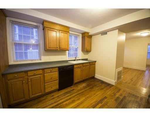 196 Washington St #2 - Photo 2 of 13