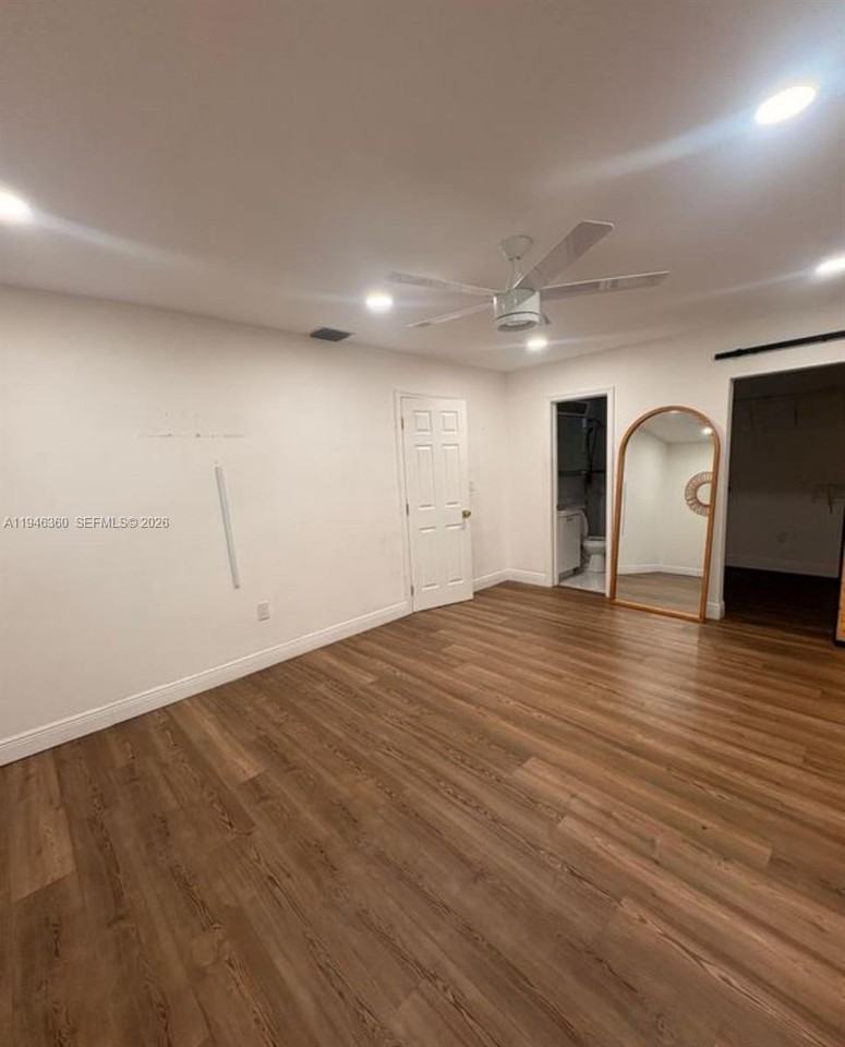 8221 Nw South River Dr #1 - Photo 7 of 10