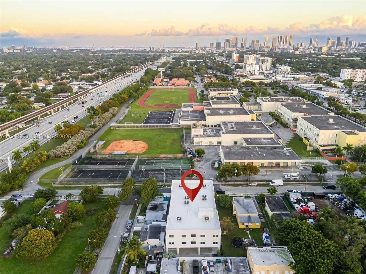 3728 Nw 19th Ave #2 - Photo 5 of 26