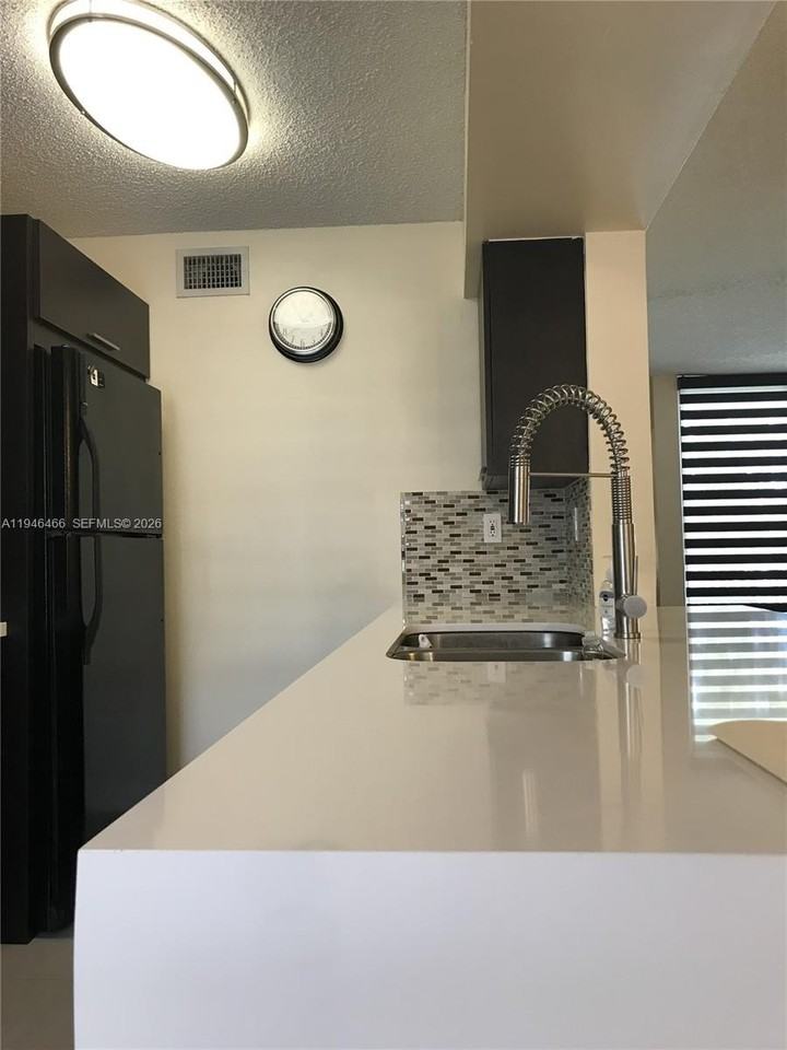 4652 Nw 97th Pl #235 - Photo 7 of 13