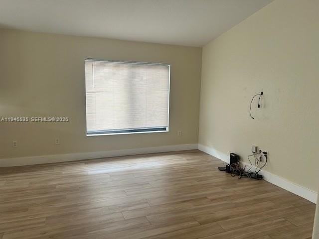 1924 Se 11th St #0 - Photo 2 of 21