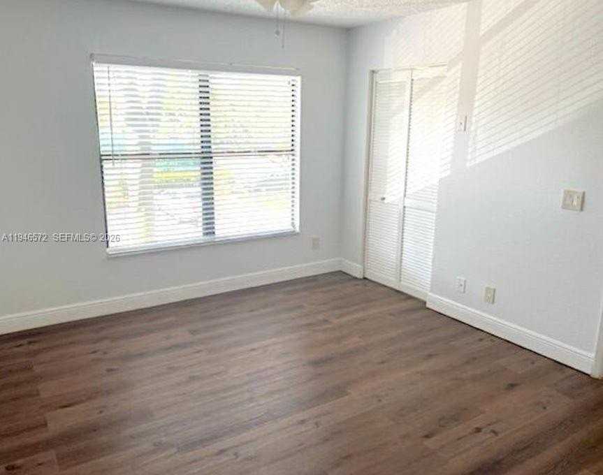 1721 Balfour Point Dr #H - Photo 5 of 10