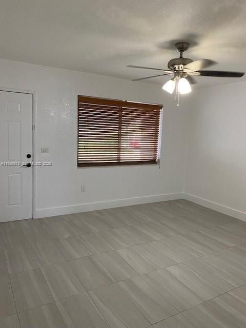 1170 Nw 90th St - Photo 3 of 16