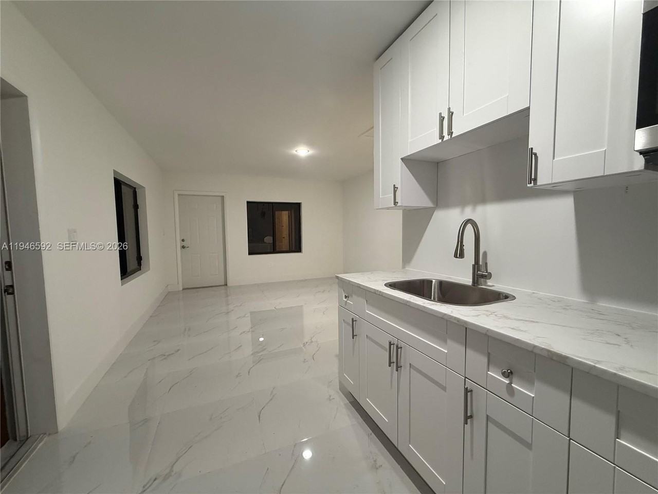 450 Beacom Blvd #C - Photo 3 of 9