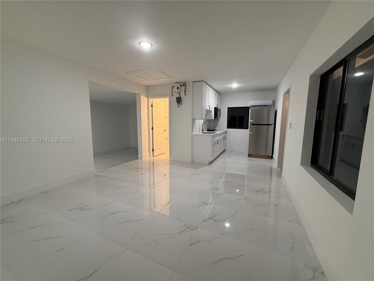 450 Beacom Blvd #C - Photo 4 of 9