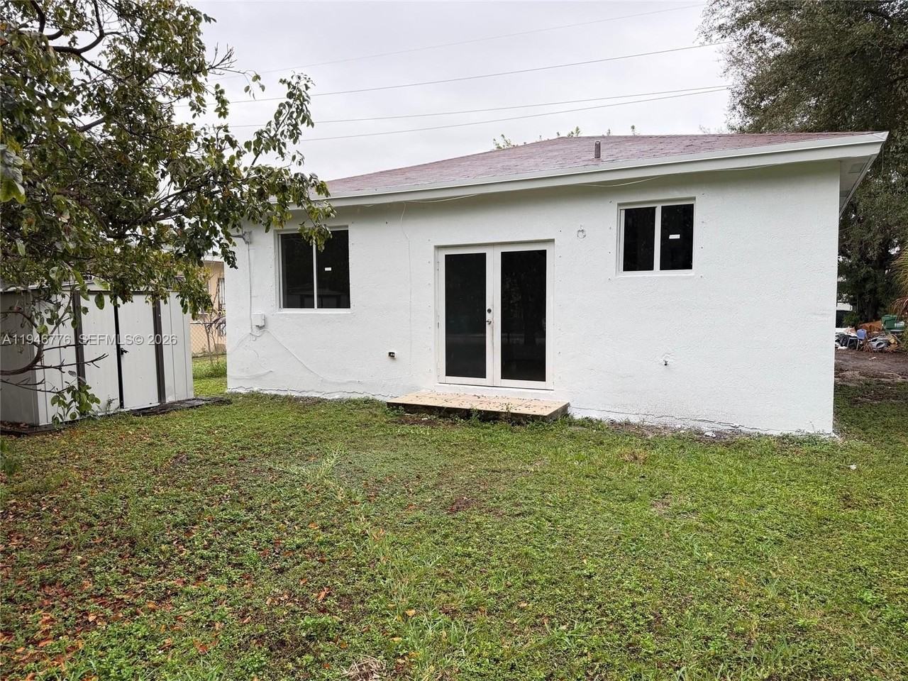 7720 Nw 8th Ave - Photo 6 of 15