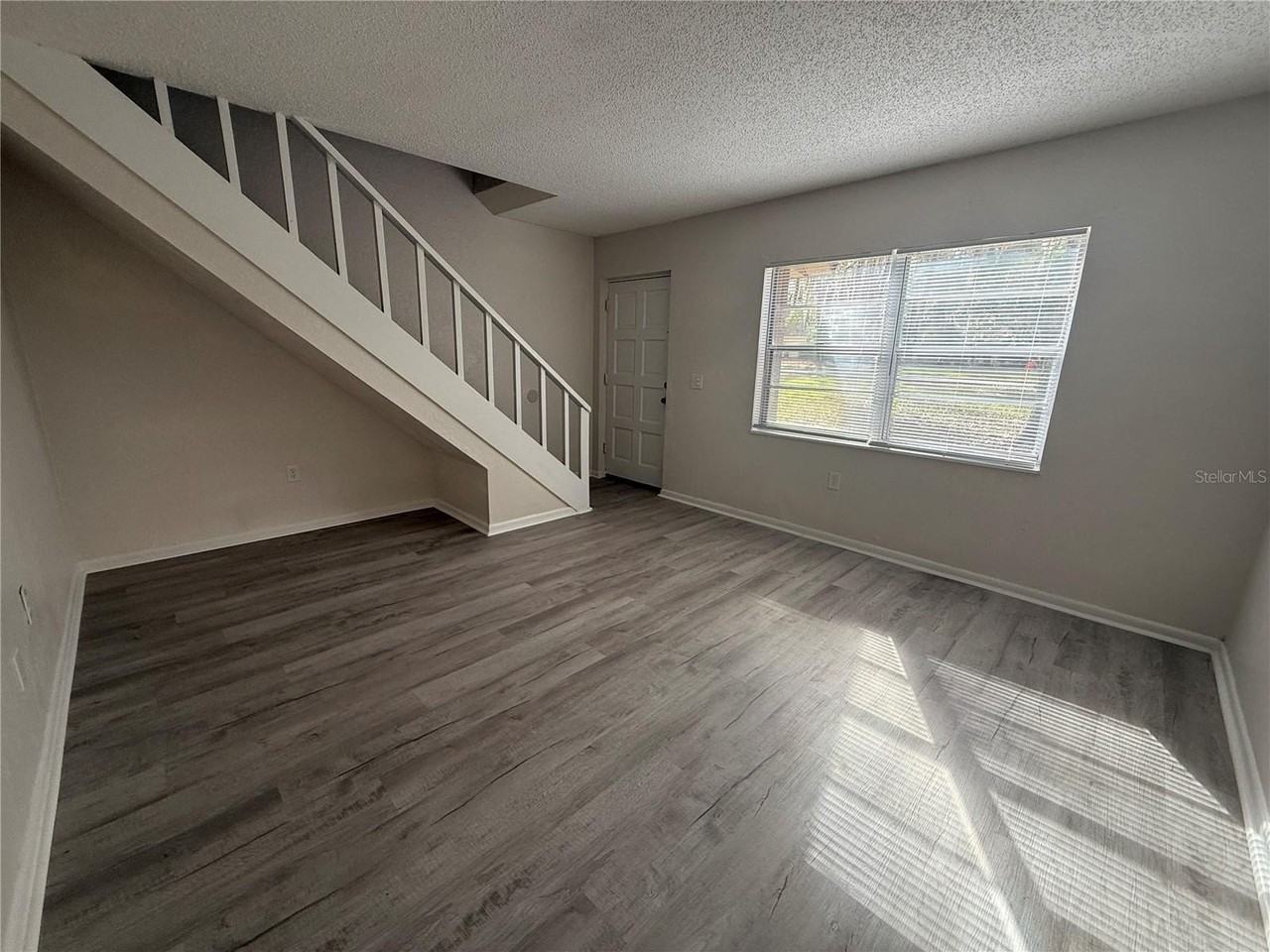 7206 Sw 43rd Pl - Photo 2 of 9