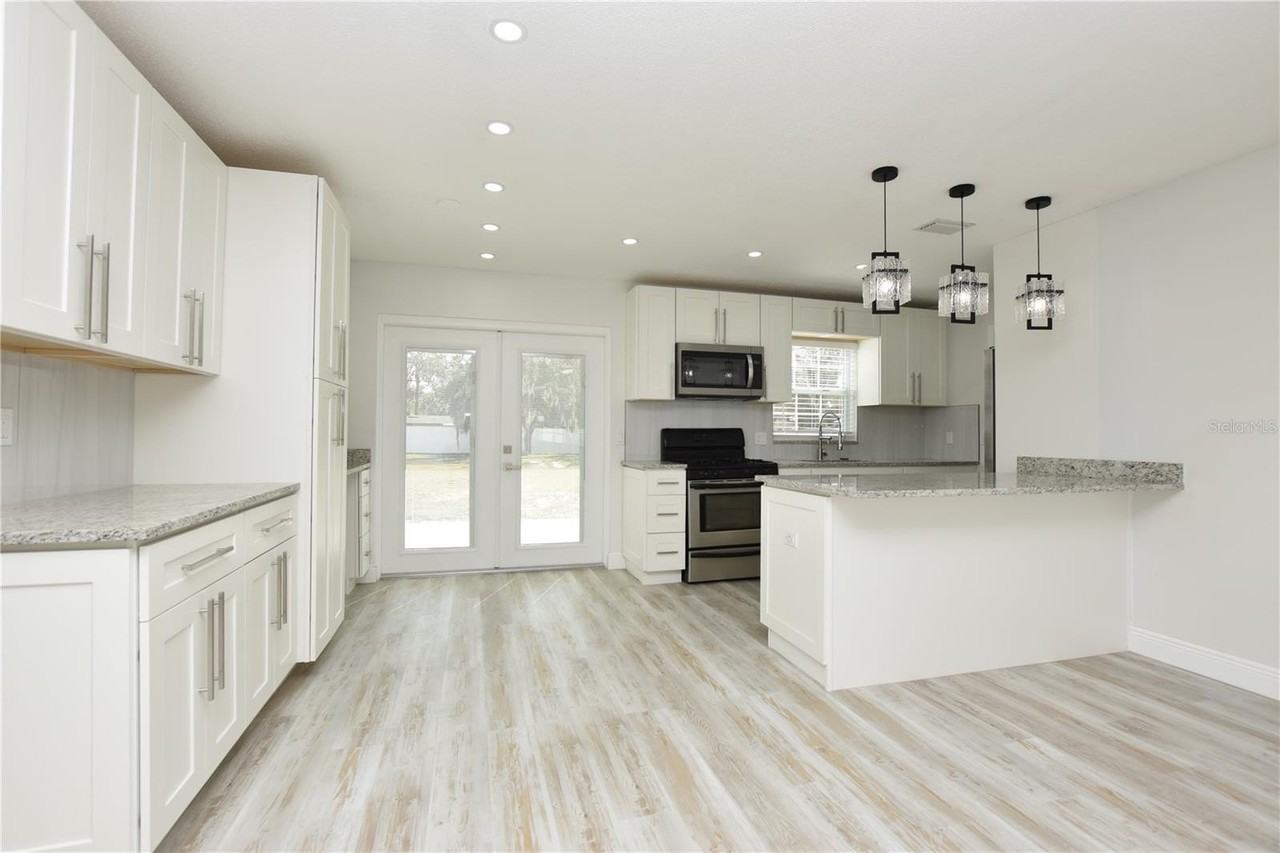 4208 Ridge Rd - Photo 2 of 37