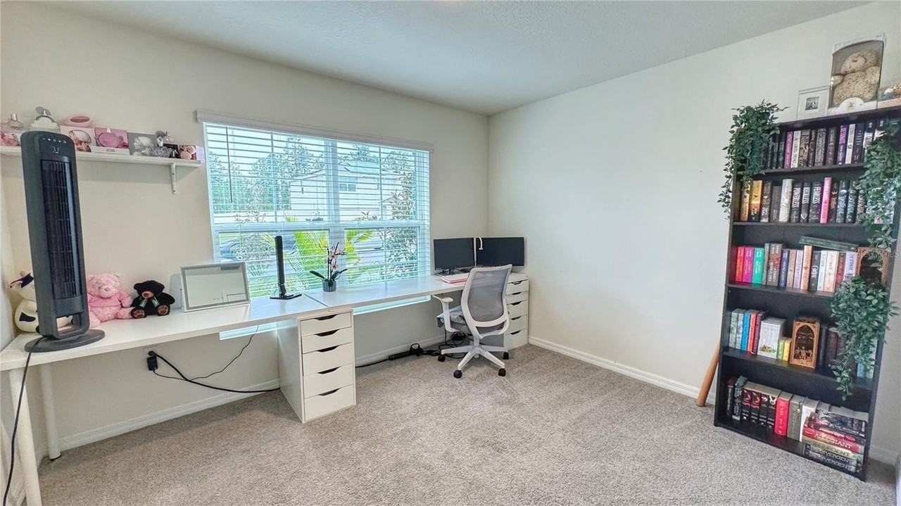 1206 Tahitian Sunrise Dr - Photo 6 of 26