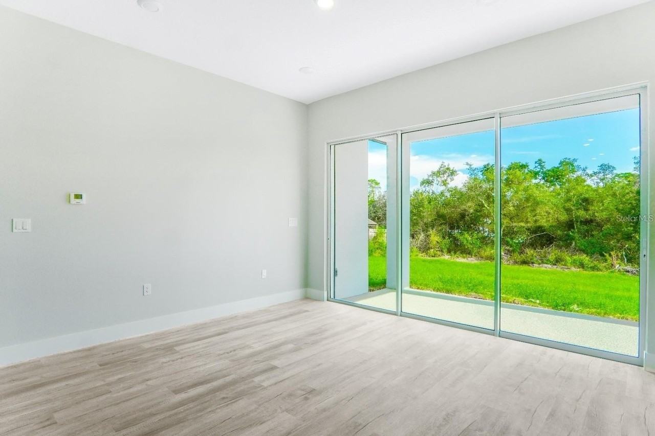 3076 Sw 168th Loop - Photo 7 of 28