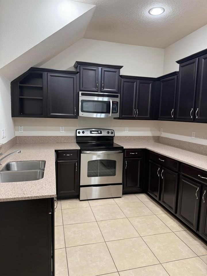 8205 Serenity Spring Dr #502 - Photo 6 of 40