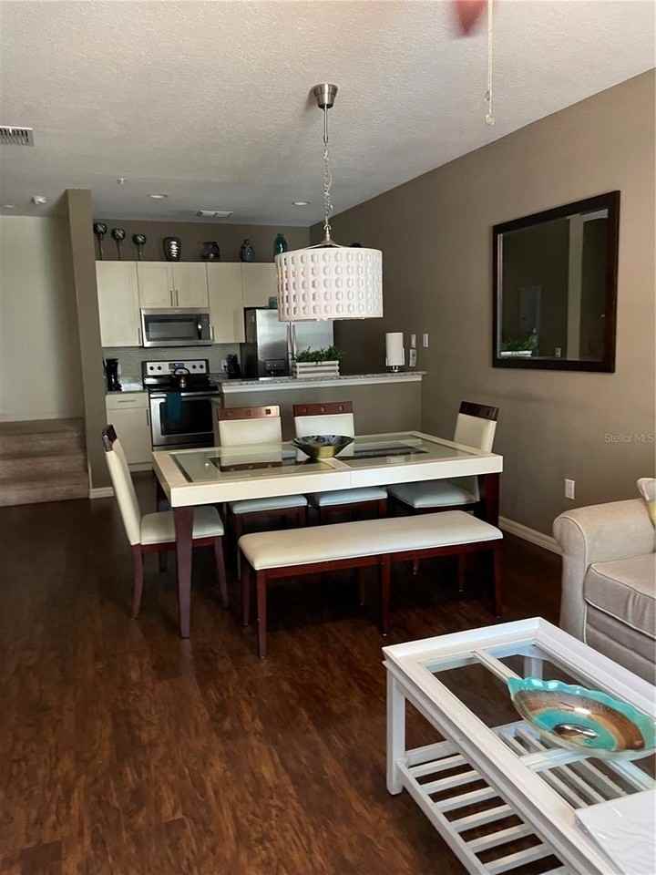 9004 Shine Dr #9004 - Photo 2 of 17