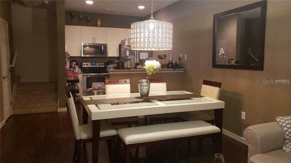 9004 Shine Dr #9004 - Photo 5 of 17