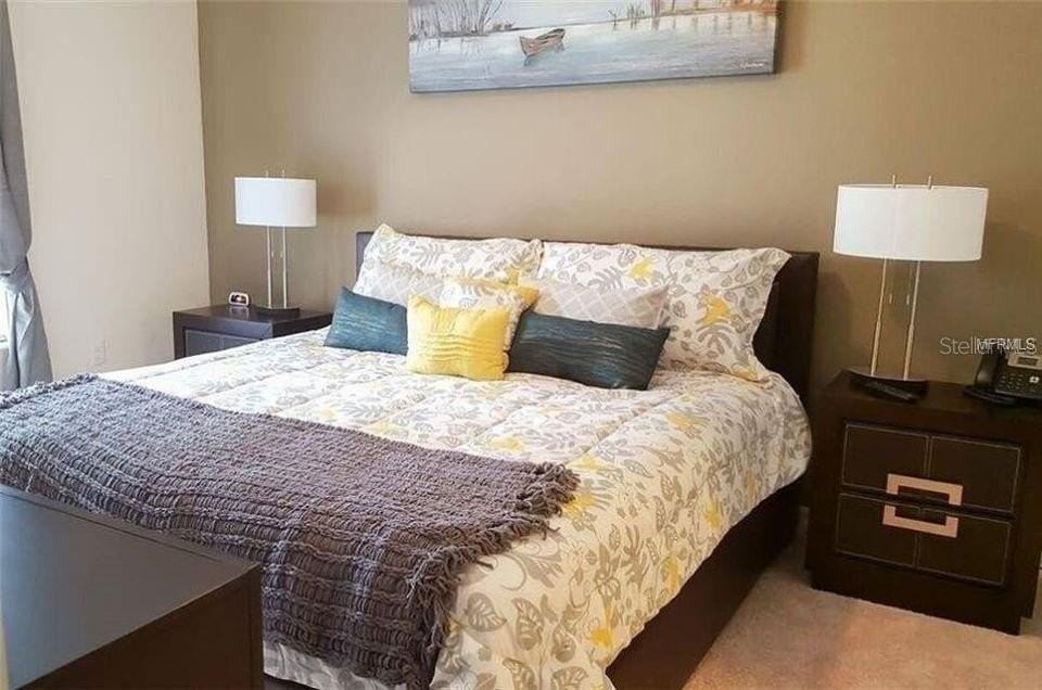 9004 Shine Dr #9004 - Photo 7 of 17