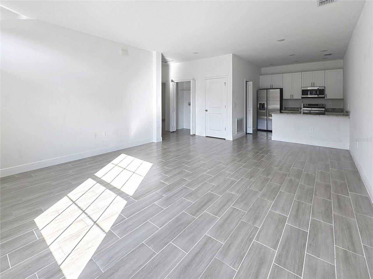 1554 Cumin Dr - Photo 2 of 12