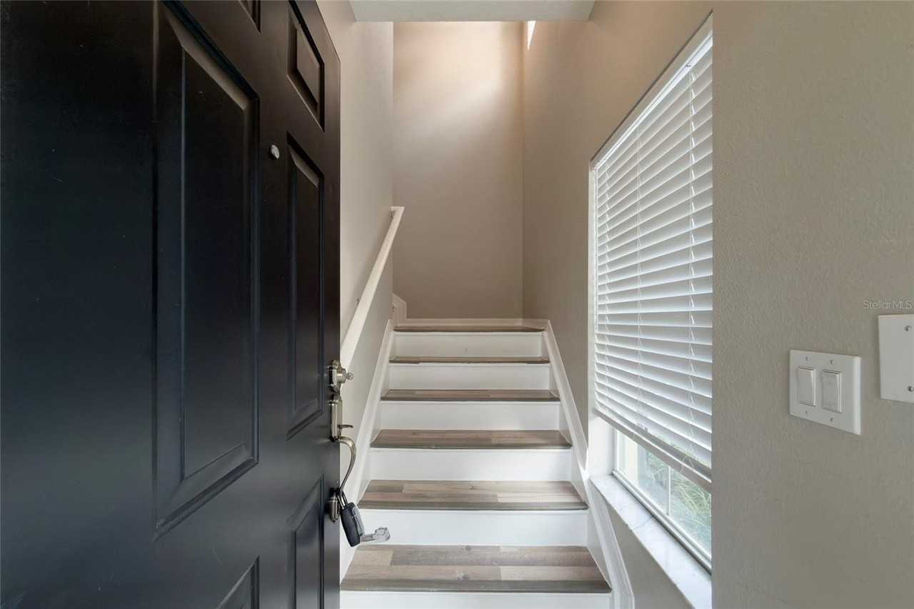 10109 Regent Park Dr #2502 - Photo 5 of 34