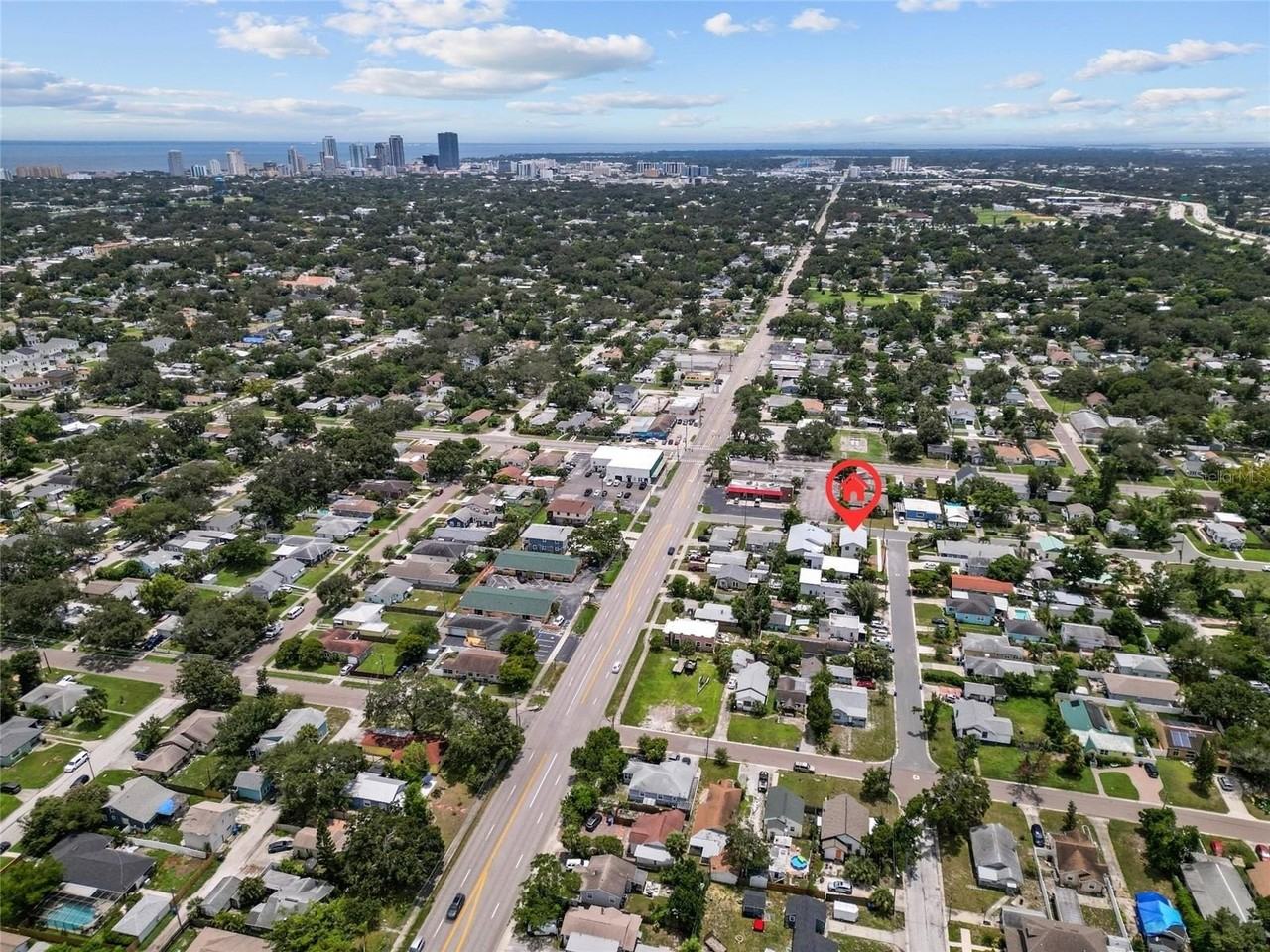 1631 31st Ave N - Photo 4 of 42