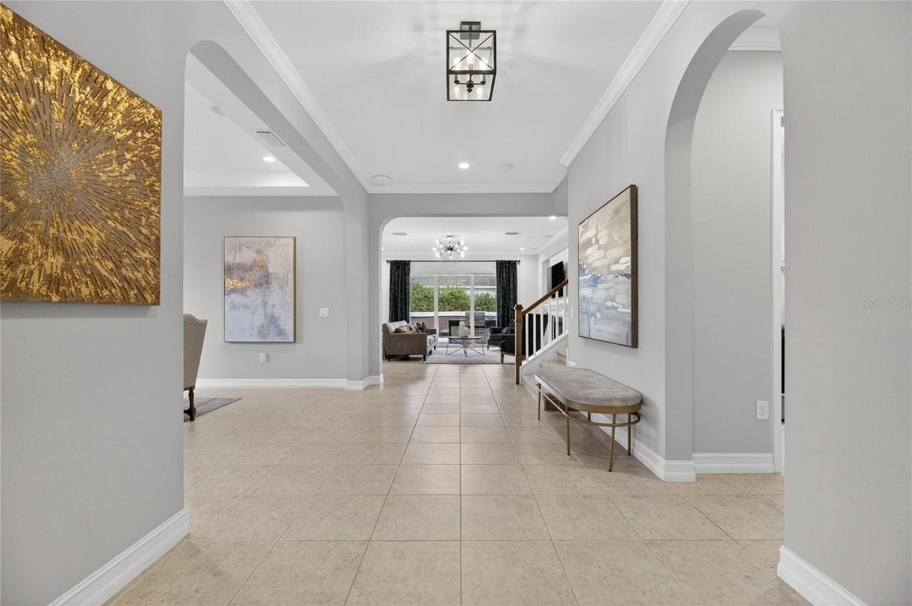 18233 Leafmore St - Photo 7 of 47