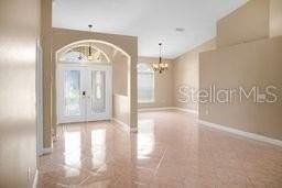 13636 Knotty Ln - Photo 4 of 23