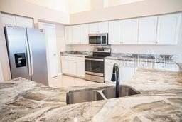 13636 Knotty Ln - Photo 7 of 23