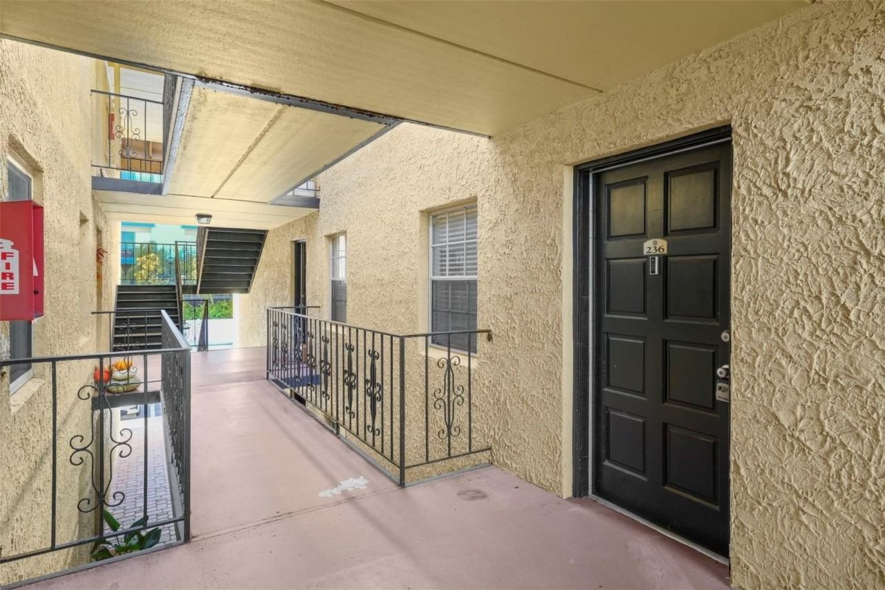 108 Alameda Ct #236 - Photo 4 of 50