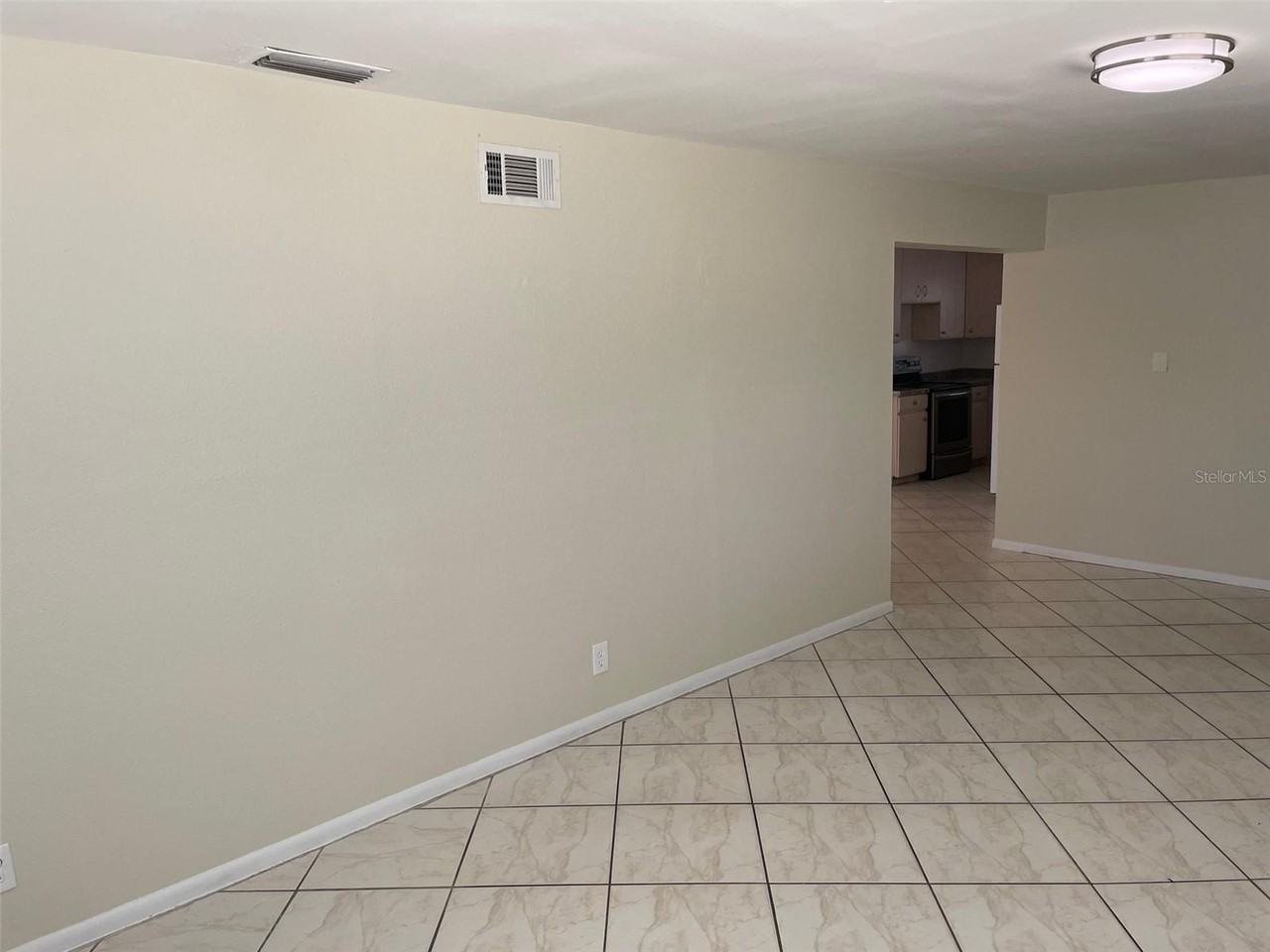 3704 36th St W - Photo 3 of 33