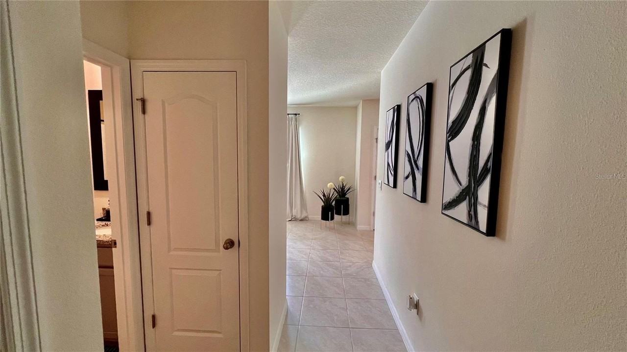 7075 Cattle Egret Dr - Photo 5 of 9