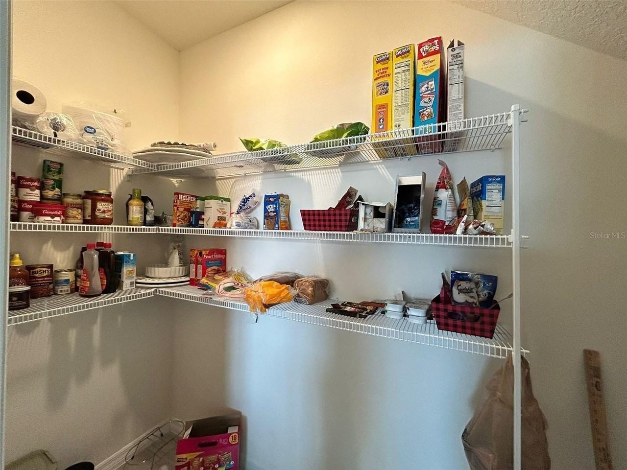 8309 Hardy Bay Loop - Photo 4 of 24