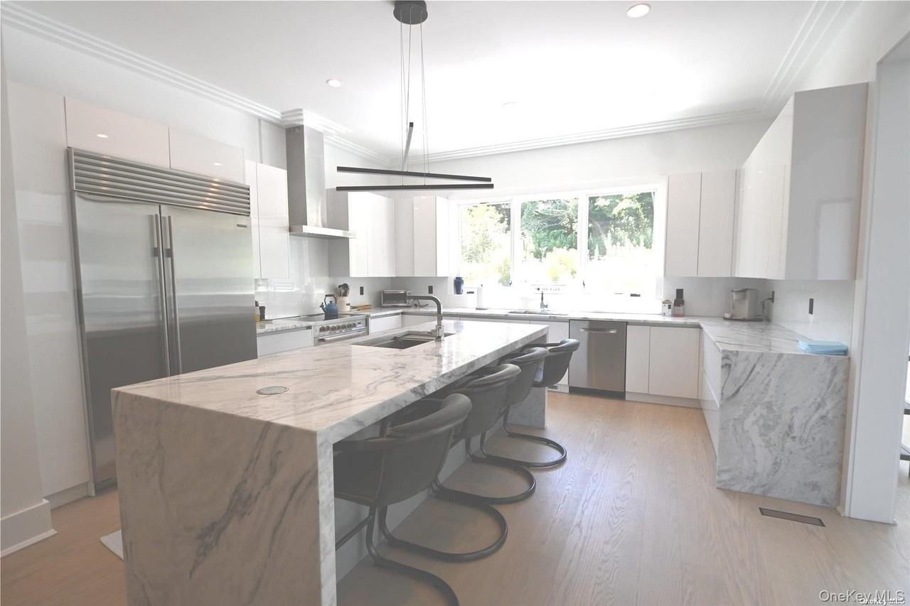 43 Smugglers Path - Photo 3 of 17