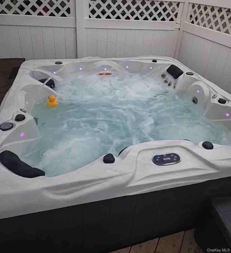 71 Claremont St - Photo 4 of 7