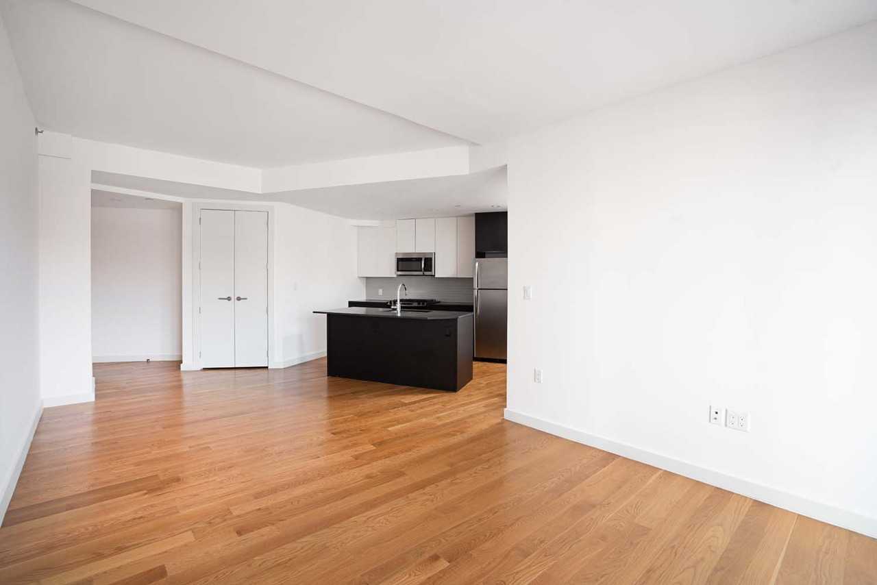 11-08 31st Drive617 #617 - Photo 2 of 21