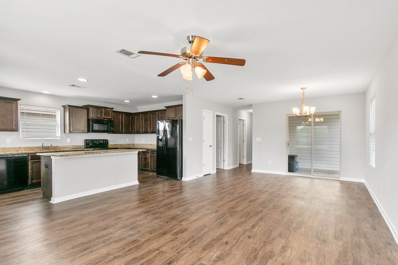 16411 Waterbury Ln #1 - Photo 4 of 26