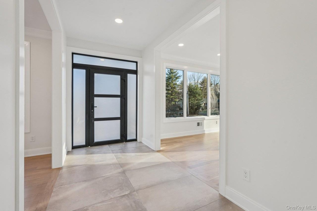 400 Phillips Hill Rd - Photo 3 of 50