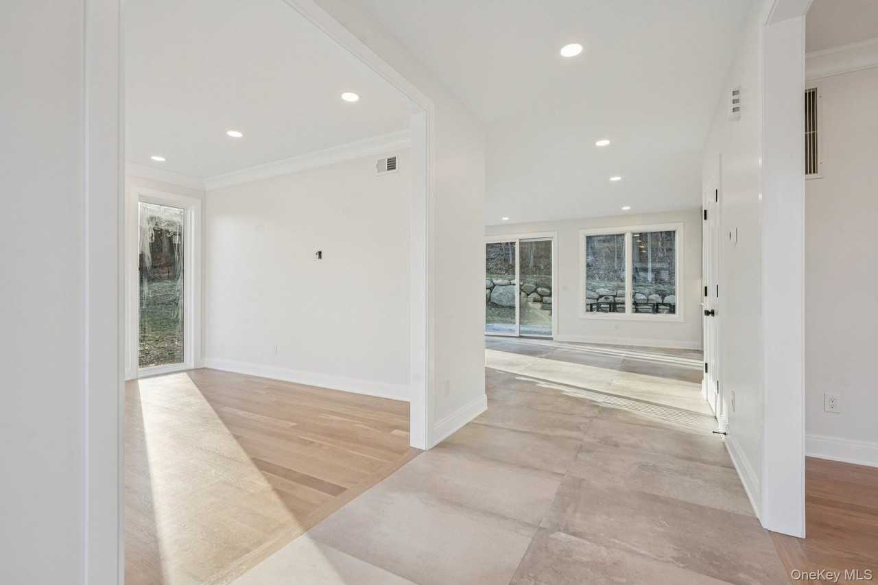 400 Phillips Hill Rd - Photo 7 of 50