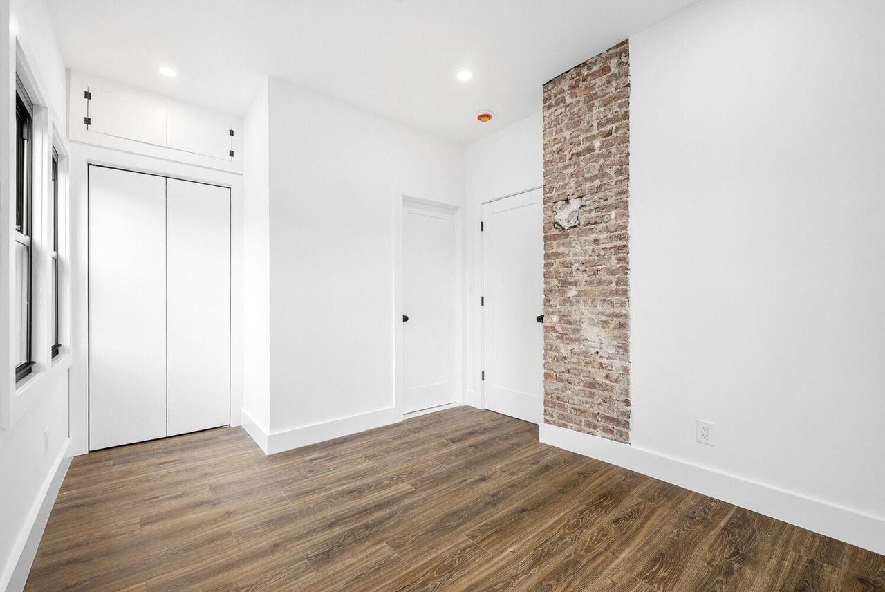 5020 39th St #2 - Photo 5 of 10
