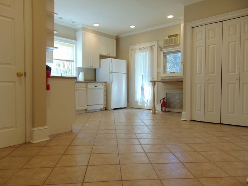 21 Mt Airy Rd #A - Photo 3 of 17