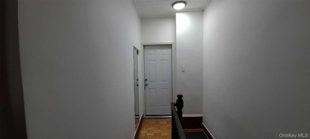 149A 31st St Unit 2 #2 - Photo 2 of 8