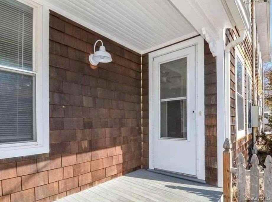 326 6th St Apt 1 #1 - Photo 2 of 11