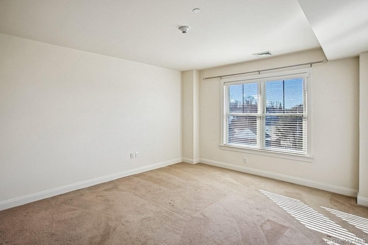 225 Stanley Ave Unit 405 #405 - Photo 7 of 18