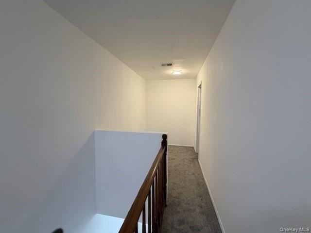 42 Greenmeadow Dr - Photo 7 of 12