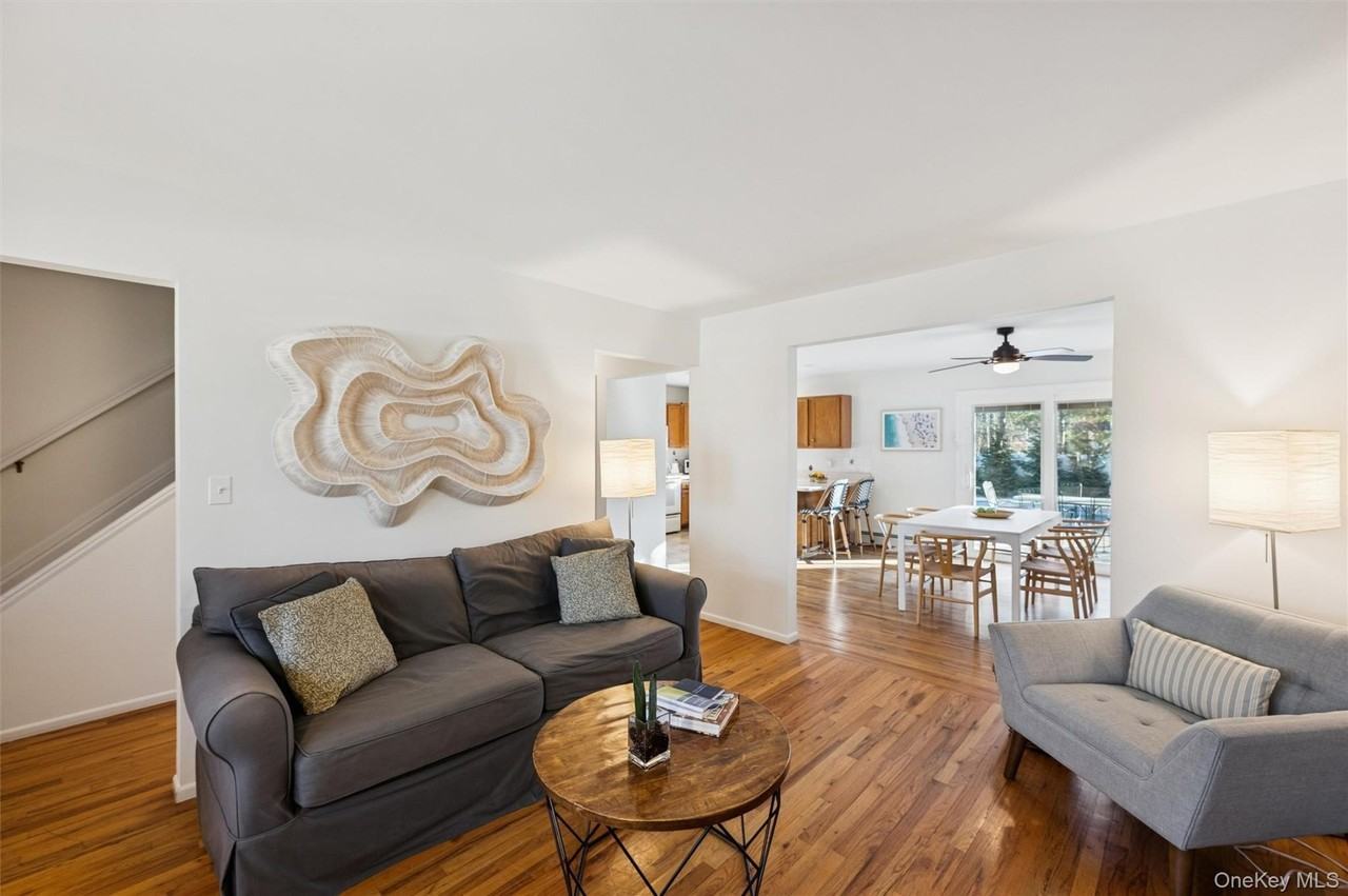 7 Huckleberry Ln - Photo 4 of 22