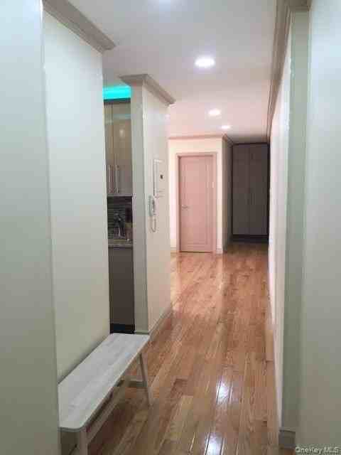 10534 65th Ave Apt 1e #1E - Photo 6 of 12