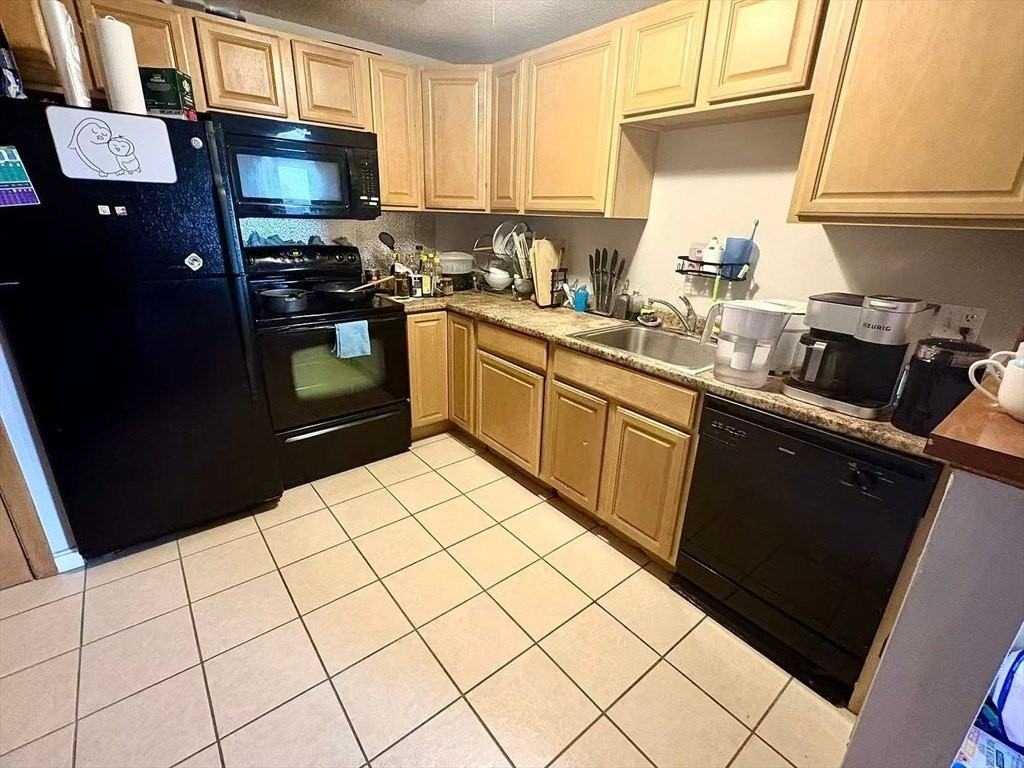 80 Main St Apt 26 #26 - Photo 3 of 8